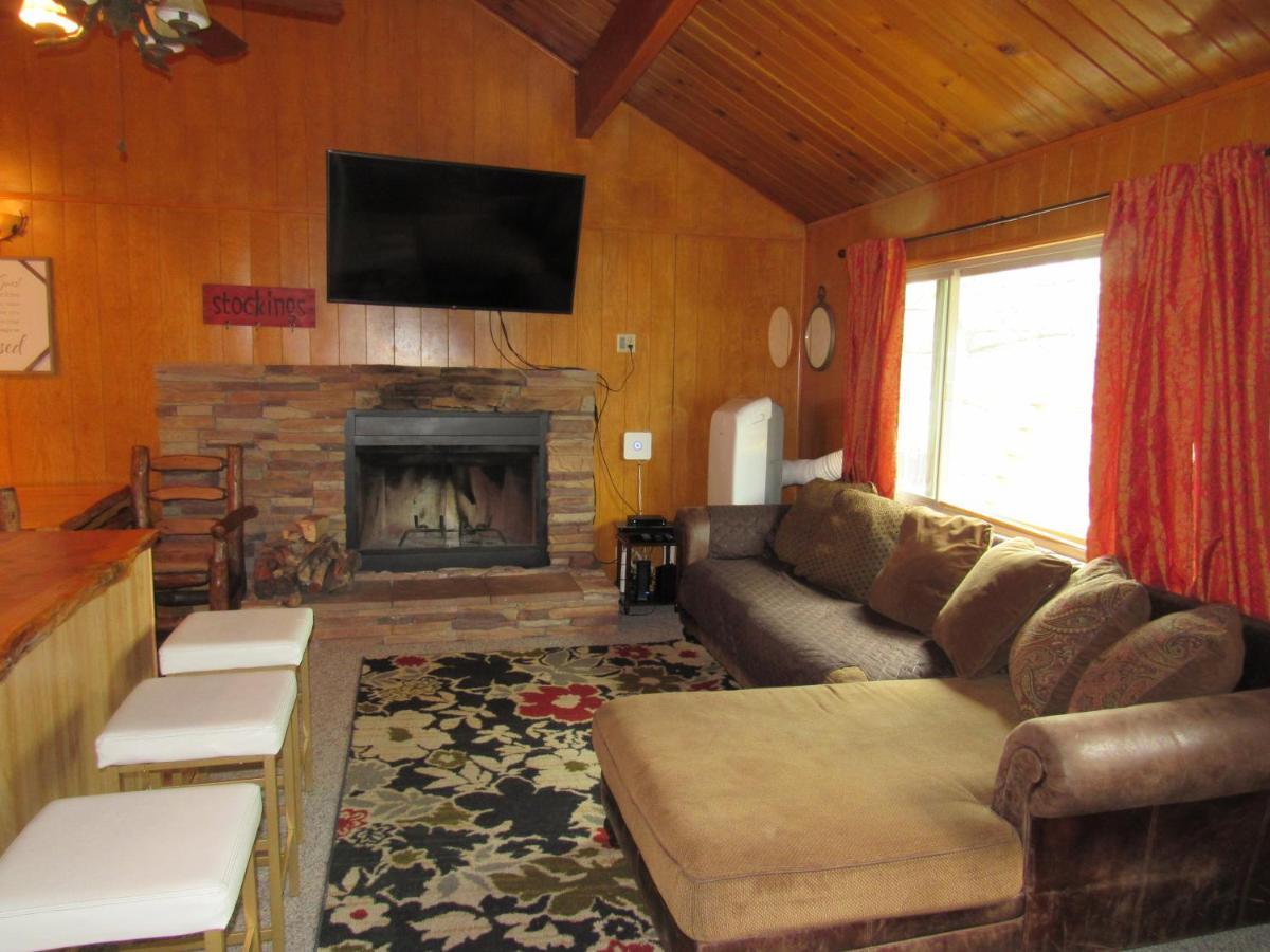 Hillside Hideaway -View Of Ski Slope From Charming Deck Big Bear Lake Eksteriør bilde
